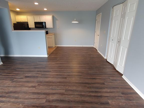 2nd image of 5534 Cedar Spgs #5534