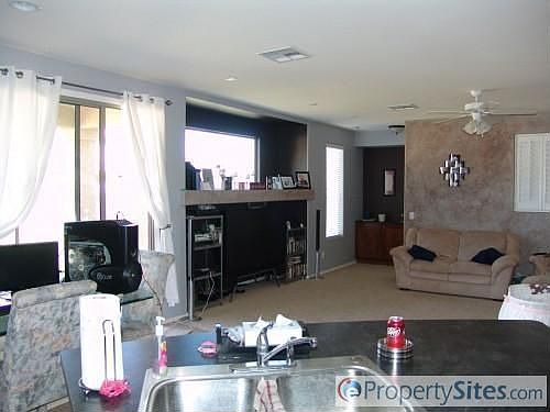 4th image of 832 W Agrarian Hills Dr