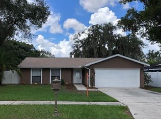 1302 Rustling Oaks Dr, Brandon, FL 33510