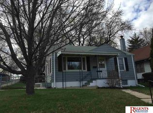 3702 N 52nd St, Omaha, NE 68104