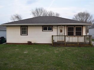 105 SW School St, Ankeny, IA 50023