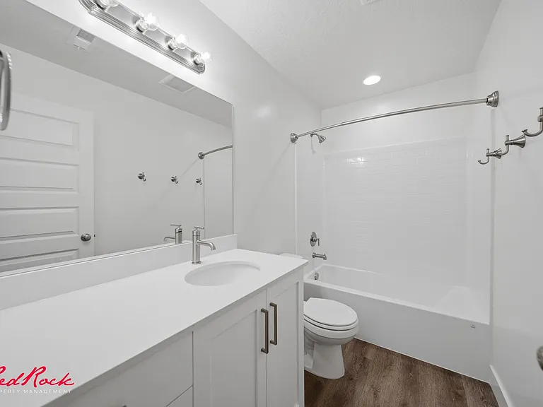 2341 E Siegel Ln — Photo 25