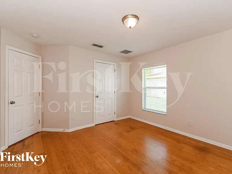 2018 SW 31st Ter — Photo 11