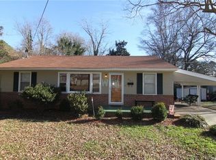 306 Crescent Dr, Bessemer City, NC 28016