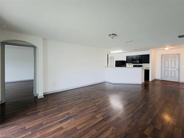 608 Islamorada Dr N — Photo 5