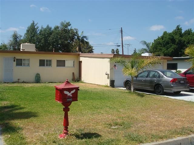 1st image of 11443 Breckenridge Dr