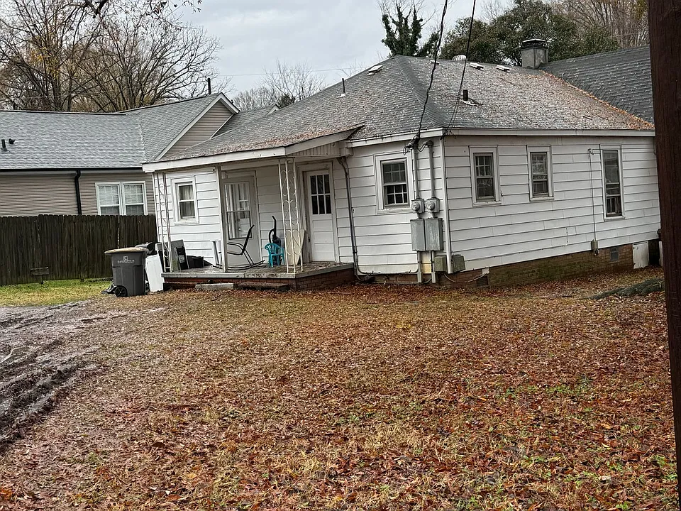 703 Louise Ave