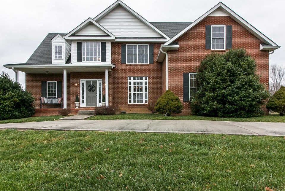 1st image of 256 Cullom Way