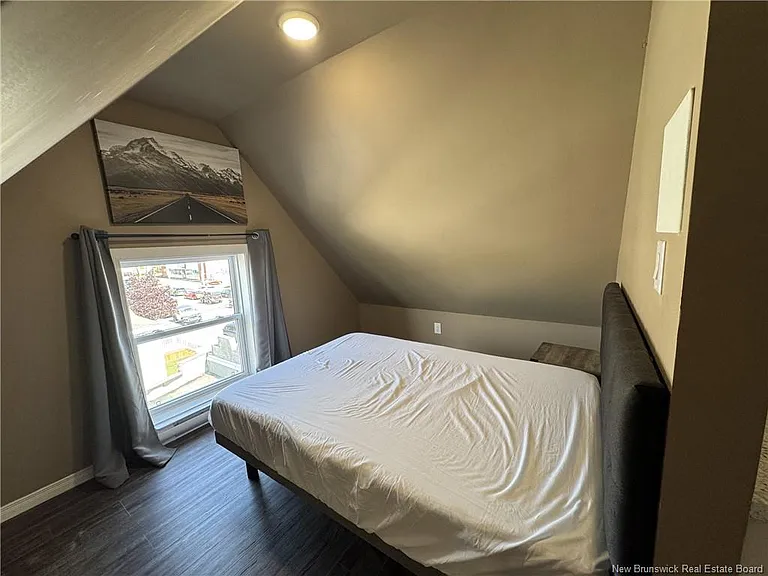 318 Main St #G — Photo 9