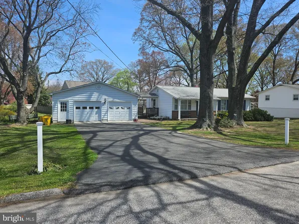 954 School Ln, Gambrills, MD 21054