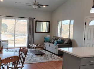 6290 Ojas Azules Pl, San Miguel, CA 93451