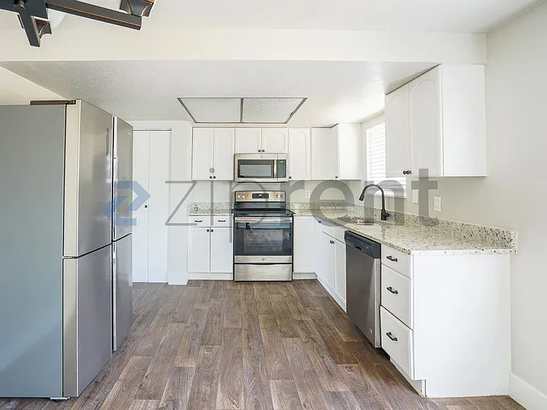 2028 N 630 W #A — Photo 10