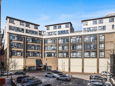 12 Stoneholm St APT 522, Boston, MA, 02115