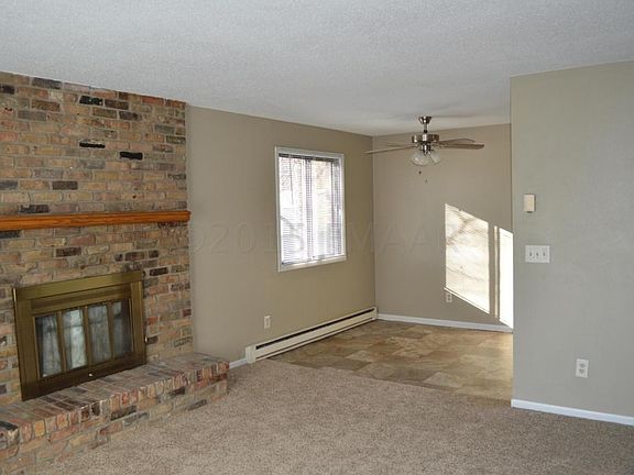 Living room to dining