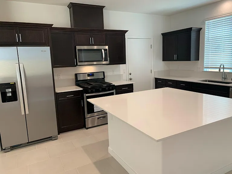 840 Corazon Ave — Photo 4
