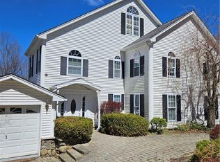 11 Stage Coach Rd, Warwick, NY 10990