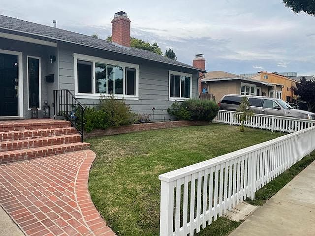 1st image of 10759 Esther Ave