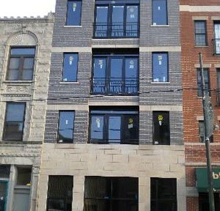 4th image of 1121 W Belmont Ave APT 2