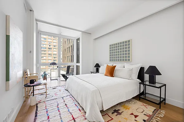 Sold by Compass | media 10