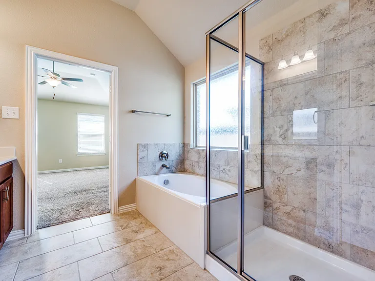 16708 Central Garden Ln — Photo 21