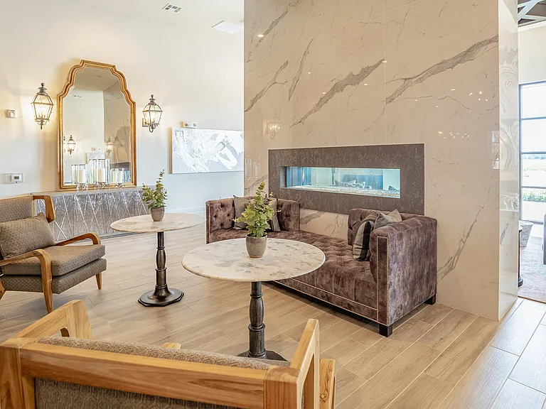 Alys Crossing Apartments — Photo 14