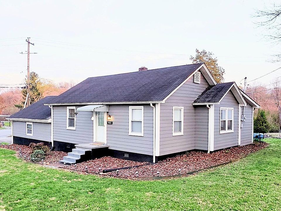 1st image of 901 Valley Vista Dr