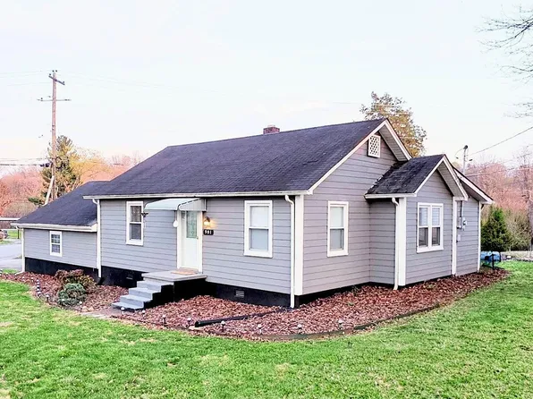 901 Valley Vista Dr, Loudon, TN 37774