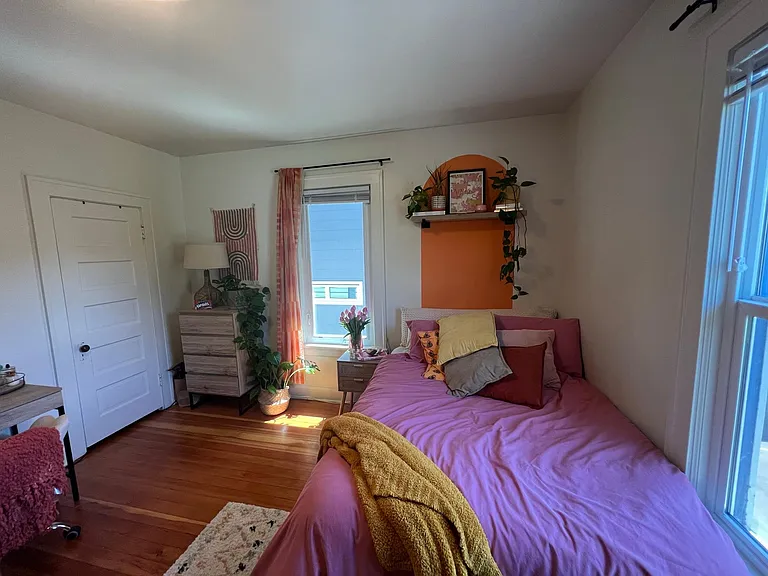 531 Federal Ave E — Photo 22