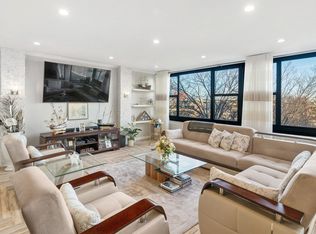 1010 166th St APT 7D, Whitestone, NY 11357