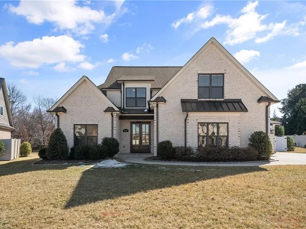 3912 Wynne Brook Ct, High Point, NC 27265