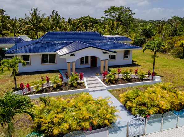 15-1660 3rd Ave, Keaau, HI 96749