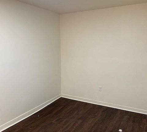 2nd image of 41 E Jackson St #2
