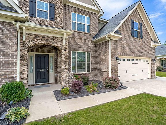 5th image of 443 Sterling Brook Dr