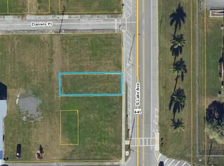 * S Lake Avenue, Pahokee, FL 33476
