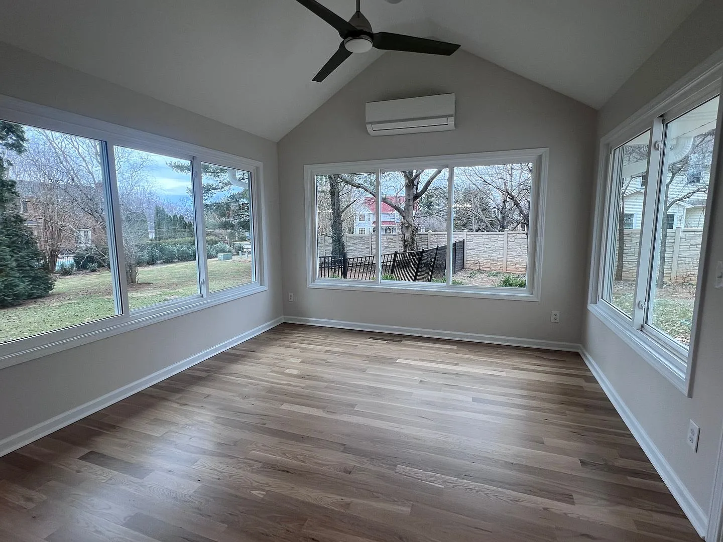 For Rent — Photo 2