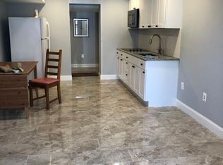 1 N Fenwick St, Arlington, VA 22201