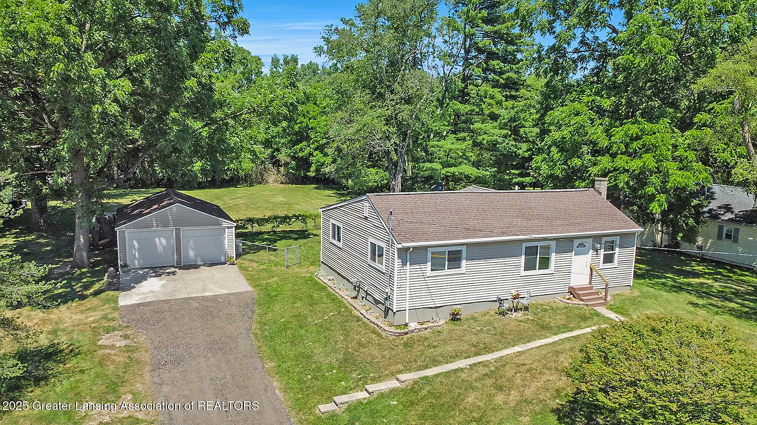 1766 Lake Lansing Rd photo 1