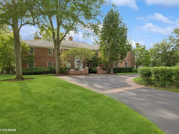 1 Briar Ln, Glencoe, IL 60022