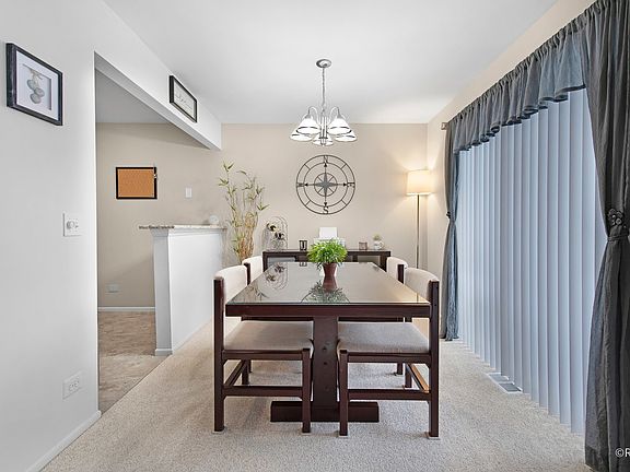 5th image of 2326 Knollwood Ct Unit W1