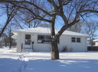 5401 James Ave N, Brooklyn Center, MN 55430