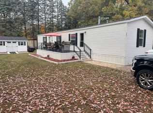 2401 Oak St, Twin Lake, MI 49457