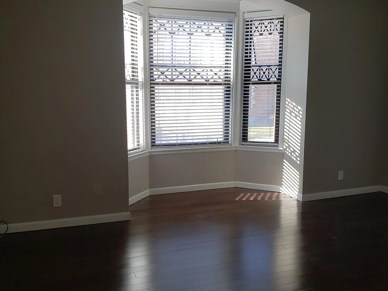 1 bed, 850 sqft, $1,175 — Photo 3