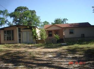 165 Spain Rd, Lufkin, TX 75901