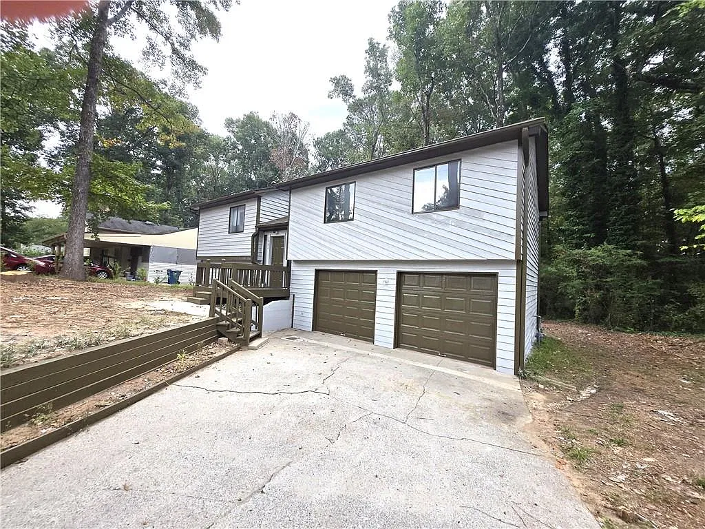 4 bed, 1780 sqft, $2,189 — Photo 1