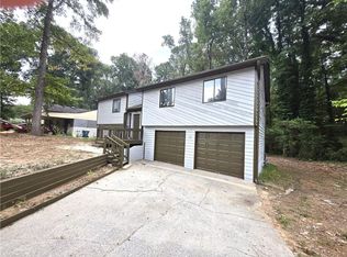 2982 Hillwood Dr, Lawrenceville, GA 30044