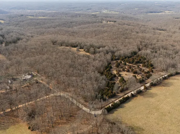 000 Abadyl Road, Fordland, MO 65652