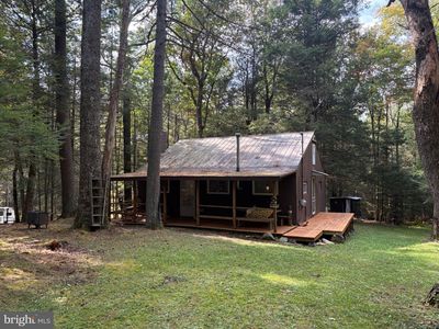 2082 Pine Grove Rd, Fayetteville, PA, 17222