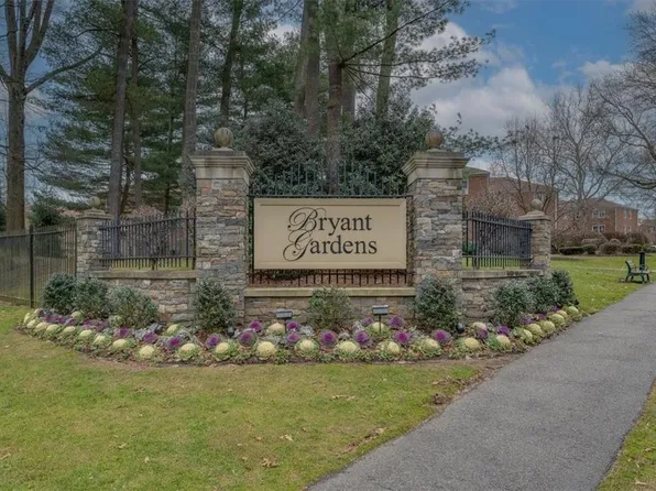 9 Bryant Crescent #2G, White Plains, NY 10605