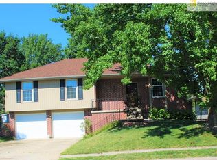 2808 S Cogan Dr, Independence, MO 64055