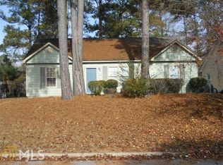 9118 Clubhouse Dr, Riverdale, GA 30274